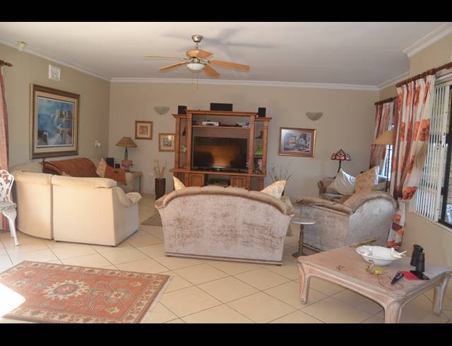 3 BEDROOM HOUSE FOR SALE IN FREELAND PARK